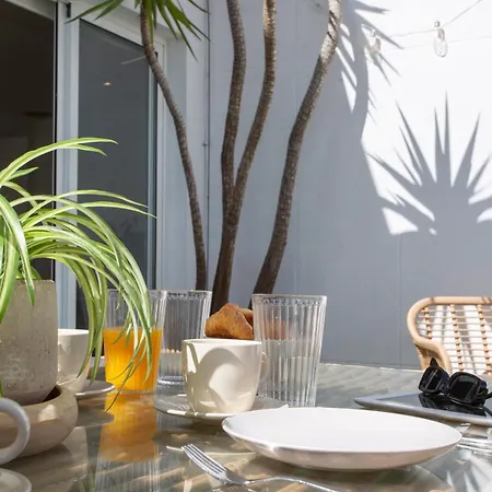 Singularstays Plaza Andujar Apartmán *