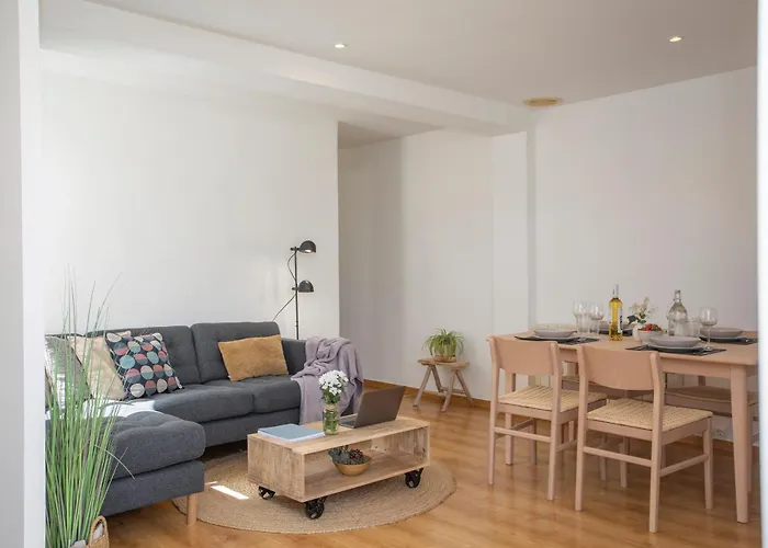 Singularstays Plaza Andujar *